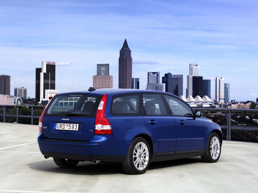  Volvo V50 D5 2004 года  (фото 9 из 10)